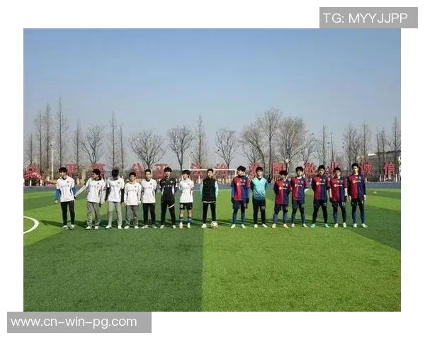 大连校园足球助力青少年成长激发足球热情与团队精神的全新探索 大连校园足球助力青少年成长激发足球热情与团队精神的全新探索